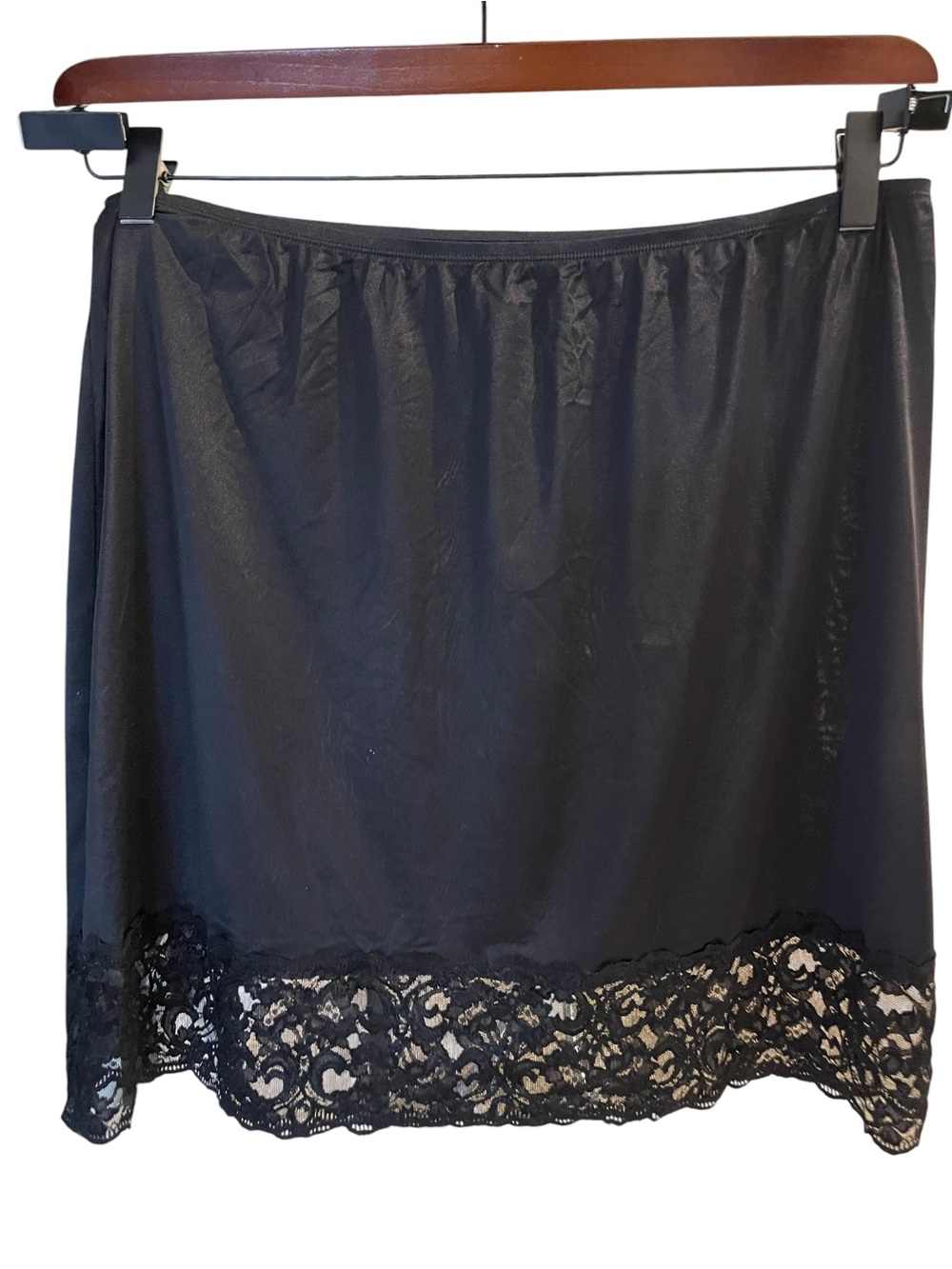 Cabernet Black Lace Hem Half Slip